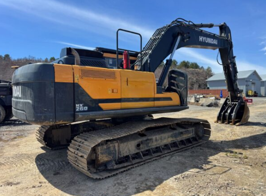 2016 excavator 2