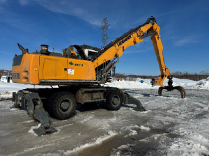 2018 Liebherr Material Handler 2
