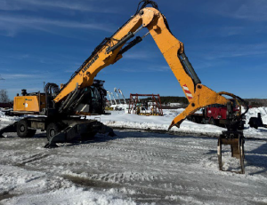 2018 Liebherr Material Handler 3