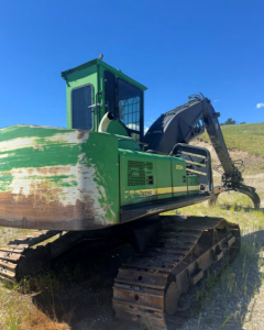 2006 JD 2054 log loader 4