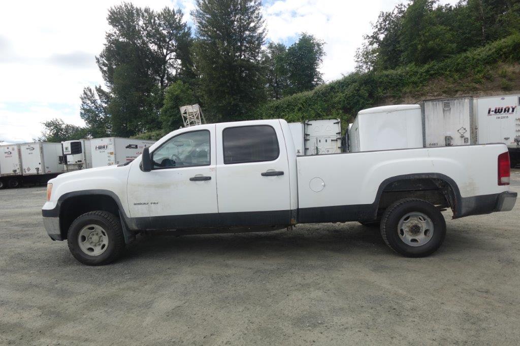 2009 GMC Pickup Truck 3