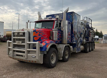 2012 Peterbilt Vac Tanker Truck 3