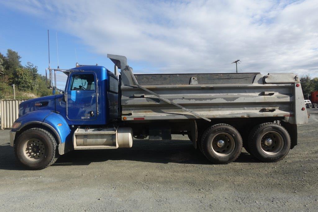 2007 Peterbilt 335 Dump Truck