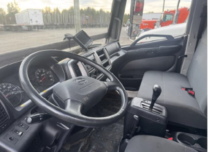 2018 Hino 268 Box truck